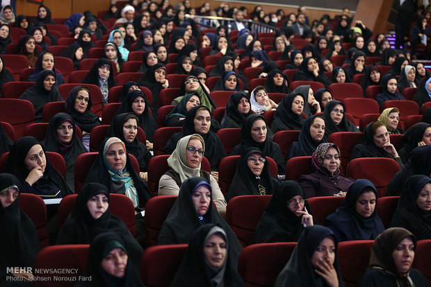  همایش شورایاران و مدیران محلات تهران