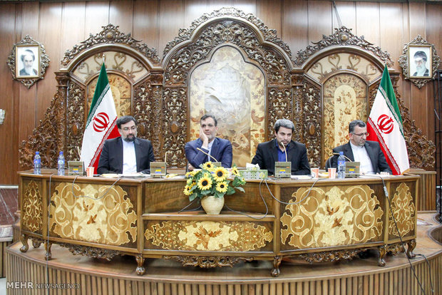 FM spokesman hold presser in Tabriz