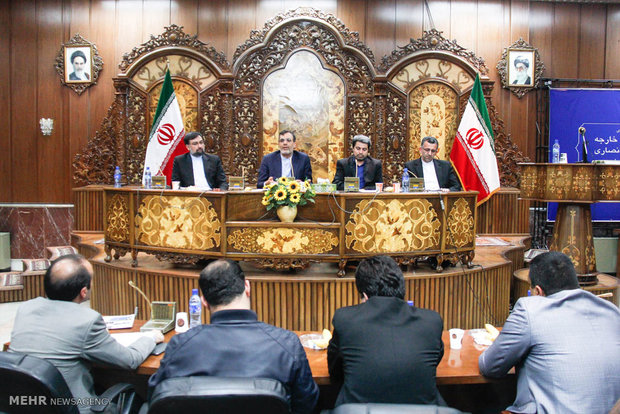 FM spokesman hold presser in Tabriz