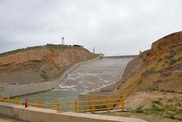 ۸۶میلیون مترمکعب ازروان‌آب‌های استان‌مرکزی توسط بندهاکنترل می‌شود