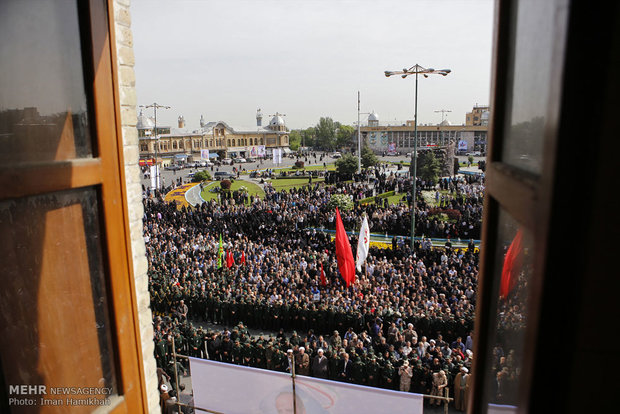 مراسم تشییع پیکر سردار شهید علیرضا شمسی‌پور