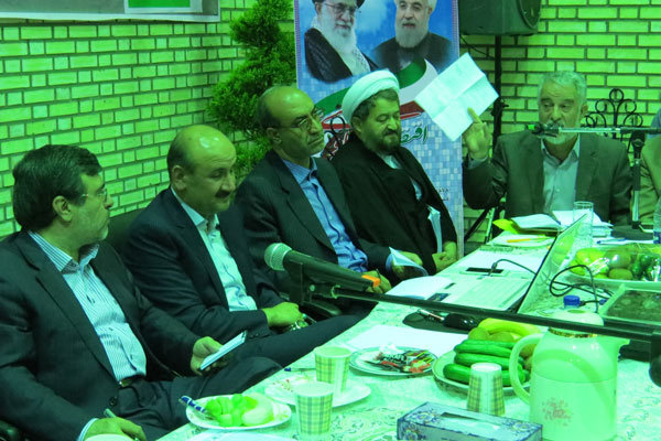 پرداخت مطالبات شهرداری بویین زهرا توسعه شهری را تسریع می کند 