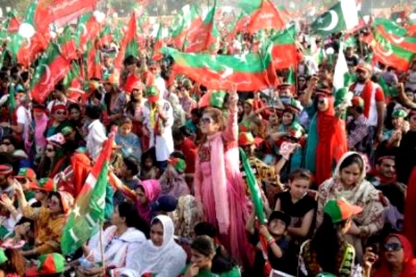 حزب عدالت پاکستان هر پنج شنبه تظاهرات ضد دولتی برگزار می‌کند