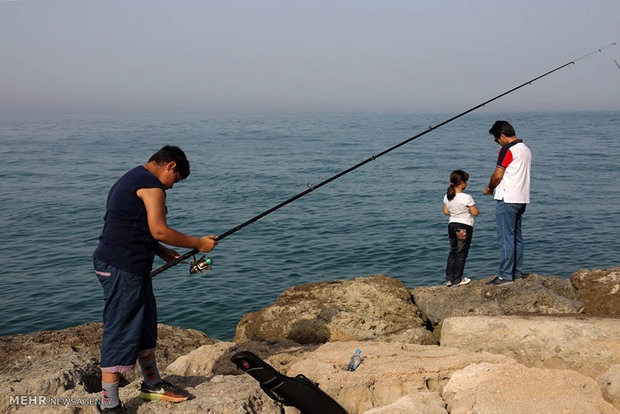 مسابقه ماهیگیری خانوادگی در جزیره کیش
