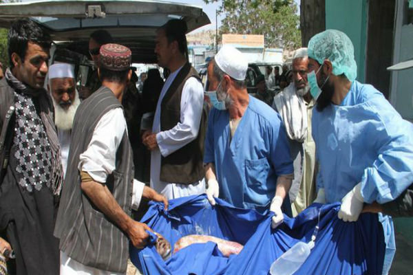 تصادف جادهای در شرق افغانستان 3 کشته و 18 زخمی برجای گذاشت