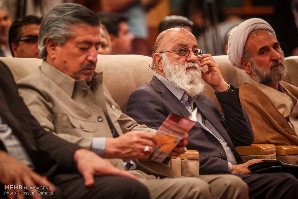 Tehran hosts 13th Intl. festival of flowers