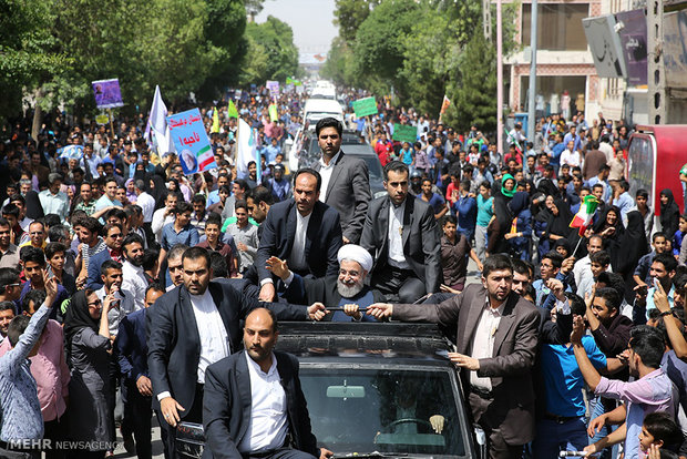 زيارة الرئيس حسن روحاني الى محافظة كرمان