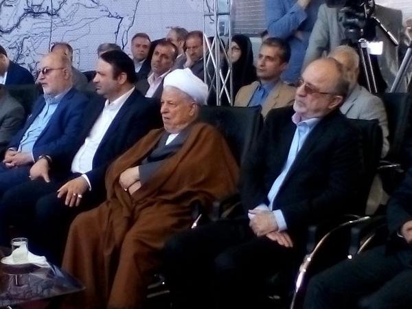 دولتی روی کار آمده که تفکرات توسعه بعد از جنگ را دارد