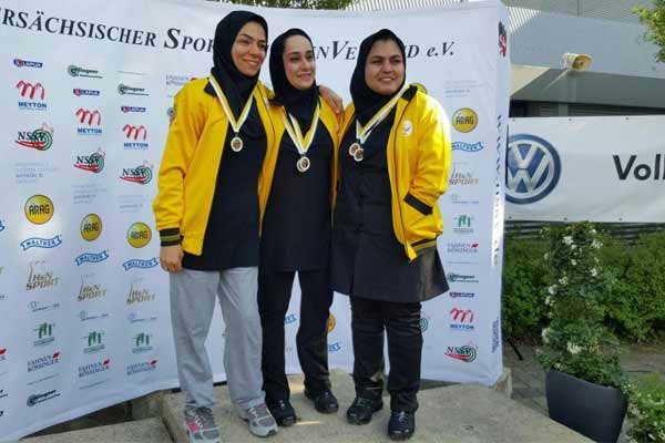 تیم بانوان ایران به نشان طلای تپانچه بادی ۱۰ متر دست یافت