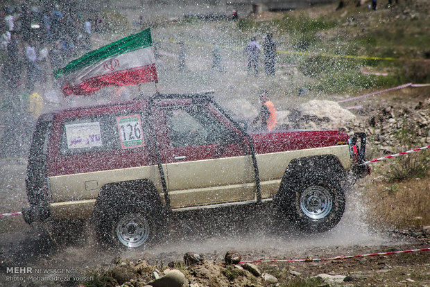 Qazvin hosts off-road competitions