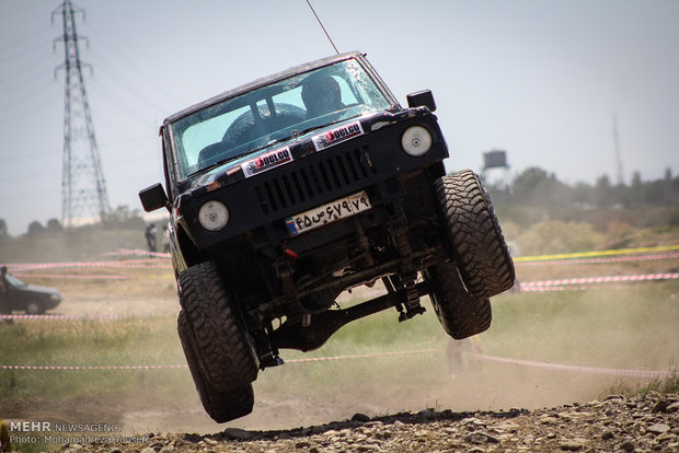 Qazvin hosts off-road competitions