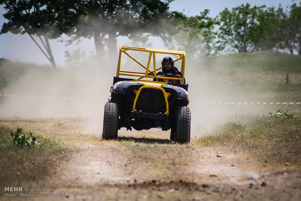 Qazvin hosts off-road competitions