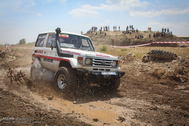 Qazvin hosts off-road competitions