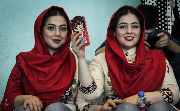 Iranian twins gather to mark twins and multiples national day