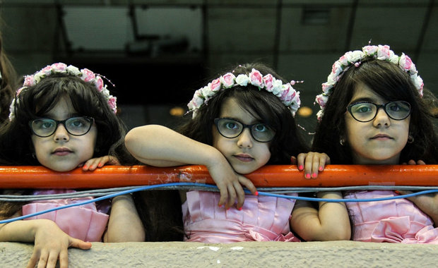 Iranian twins gather to mark twins and multiples national day