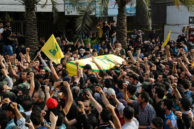 Hezbollah supporters participate in Badreddine’s funeral in Beirut