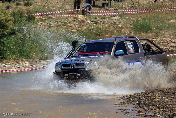 Qazvin hosts off-road competitions