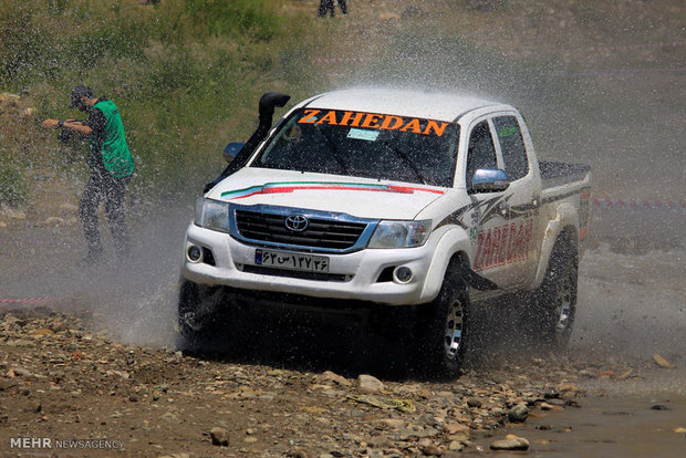 Qazvin hosts off-road competitions