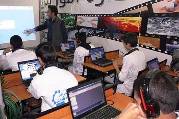 ۴۶۰ مدرسه روستایی در زنجان به اینترنت دسترسی ندارند
