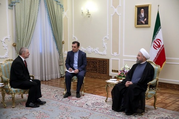 Rouhani urges boosting Iran-Slovakia ties