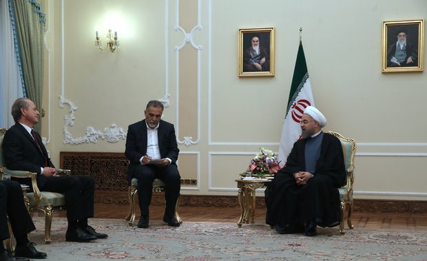 Ambassadors of four countries present credentials to Rouhani
