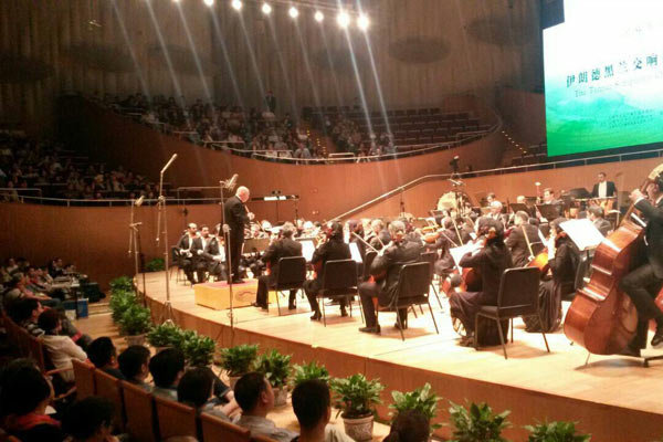 ارکستر ایرانی در شانگهای نواخت/ استقبال تماشاگران و مسئولان