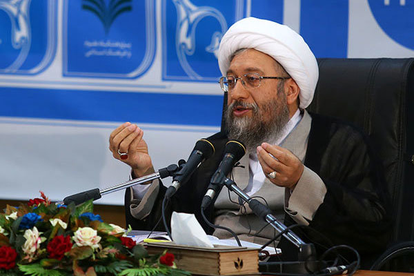 آیت الله آملی لاریجانی