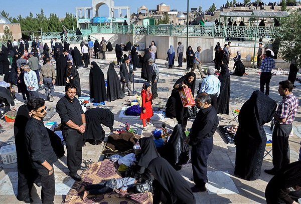 دعای خیر محرومان را حواله درگذشتگان کنیم/برات فرصتی برای یاد معاد دعای خیر محرومان را حواله درگذشتگان کنیم/برات فرصتی برای یاد معاد