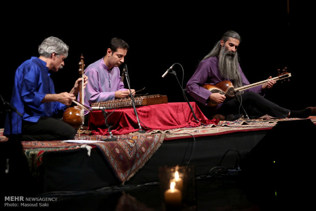 Kalhor performs in Tehran