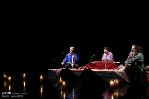 Kalhor performs in Tehran