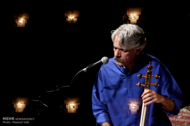 Kalhor performs in Tehran