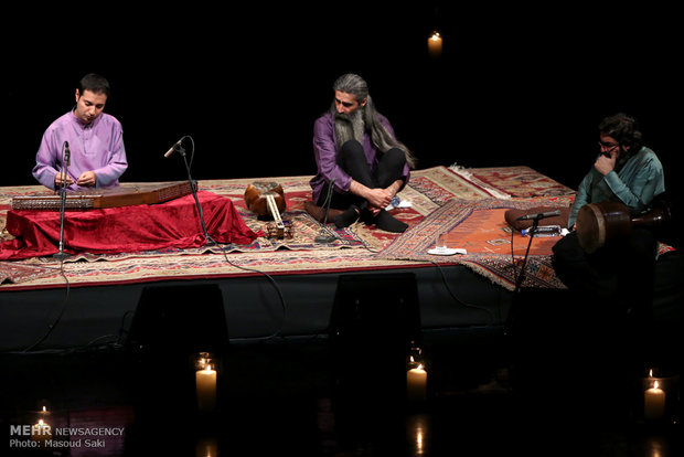 Kalhor performs in Tehran