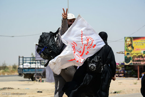 مسيرة النصف من شعبان من النجف إلى كربلاء