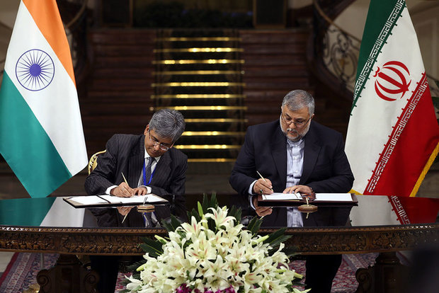  Iran-India sign 12 agreements