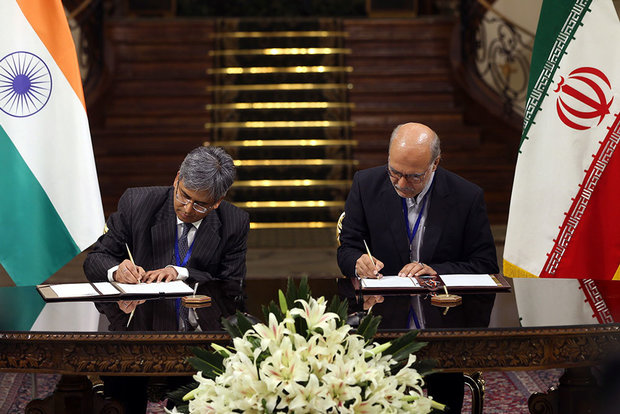  Iran-India sign 12 agreements