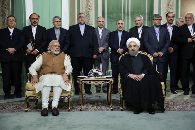  Iran-India sign 12 agreements