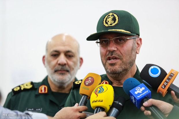 Iran unveils new defense achievements