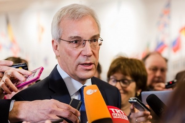 غرب باید اوکراین را وادار به پایبندی به توافق مینسک کند