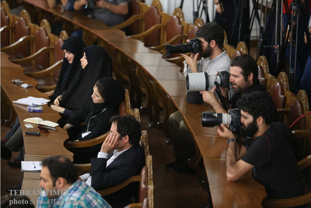 Larijani holds last press conference