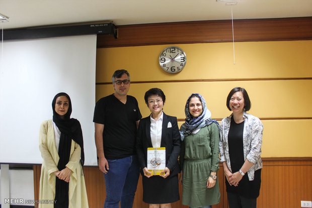 Iranian press delegation meets Thai industry officials