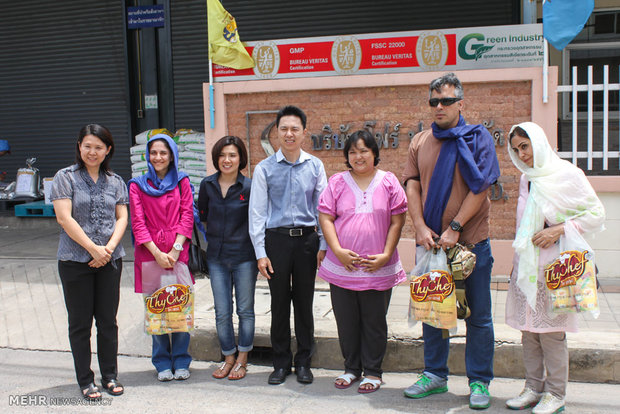 Iranian press delegation visits Thai halal food factories