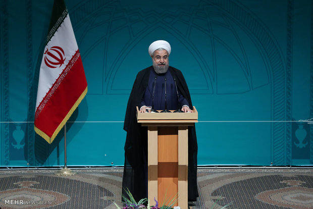 Rouhani unveils ‘largest industrial complex’ in western Iran