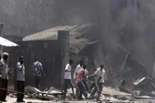 صومالیہ  میں ایئر پورٹ پر 2 خودکش حملوں میں 12 افراد ہلاک