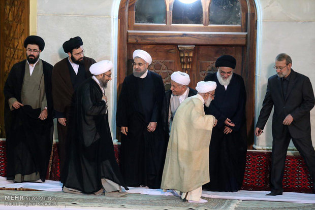 Leader addresses ceremony commemorating Imam Khomeini