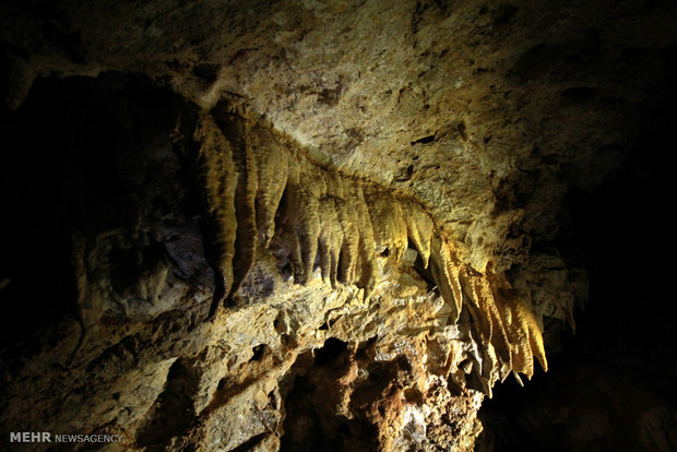 Derunsher cave of Rumeshkhan