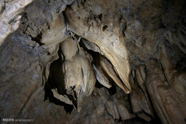 Derunsher cave of Rumeshkhan