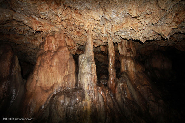 Derunsher cave of Rumeshkhan