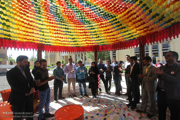 PNU students make gazebo with recycled materials