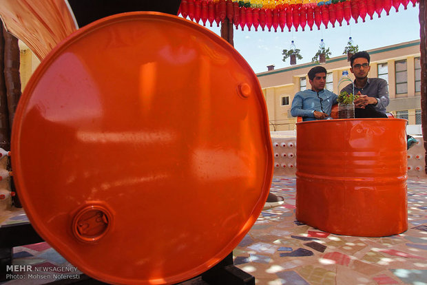 PNU students make gazebo with recycled materials