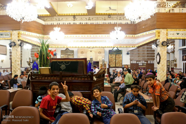 Commemoration of Imam Khomeini in Jewish synagogue